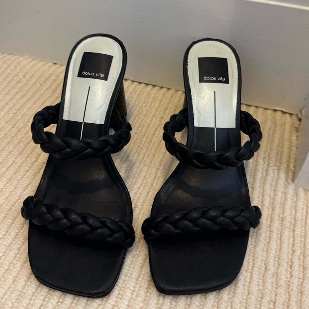 Dolce Vita 7 Nairi Block Heel Braided Strap Sandals Black Leather - Picture 3 of 11